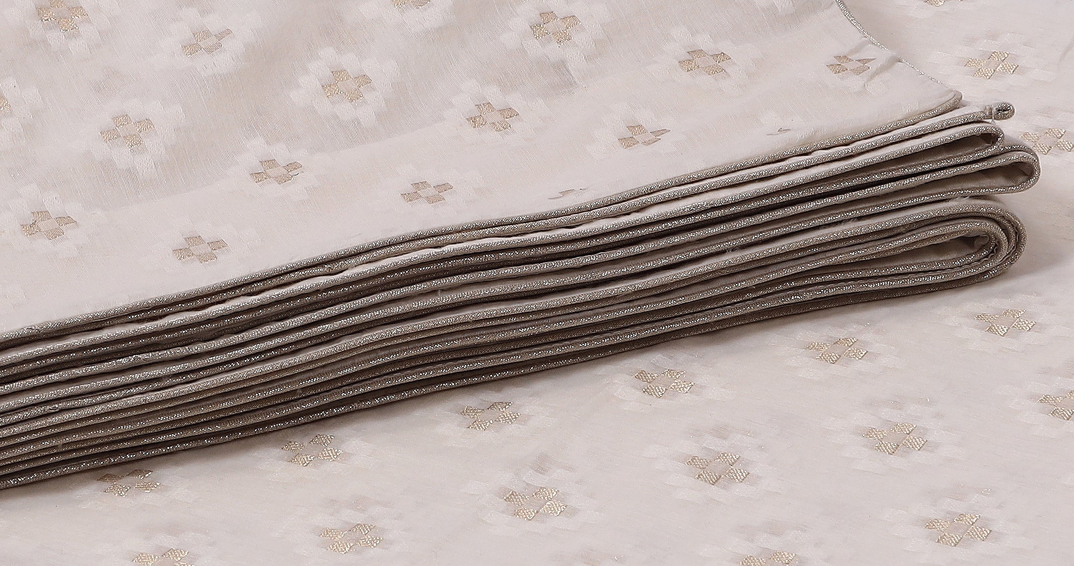 Off-White Cotton Saree with Gold Woven Diamond Butti Design