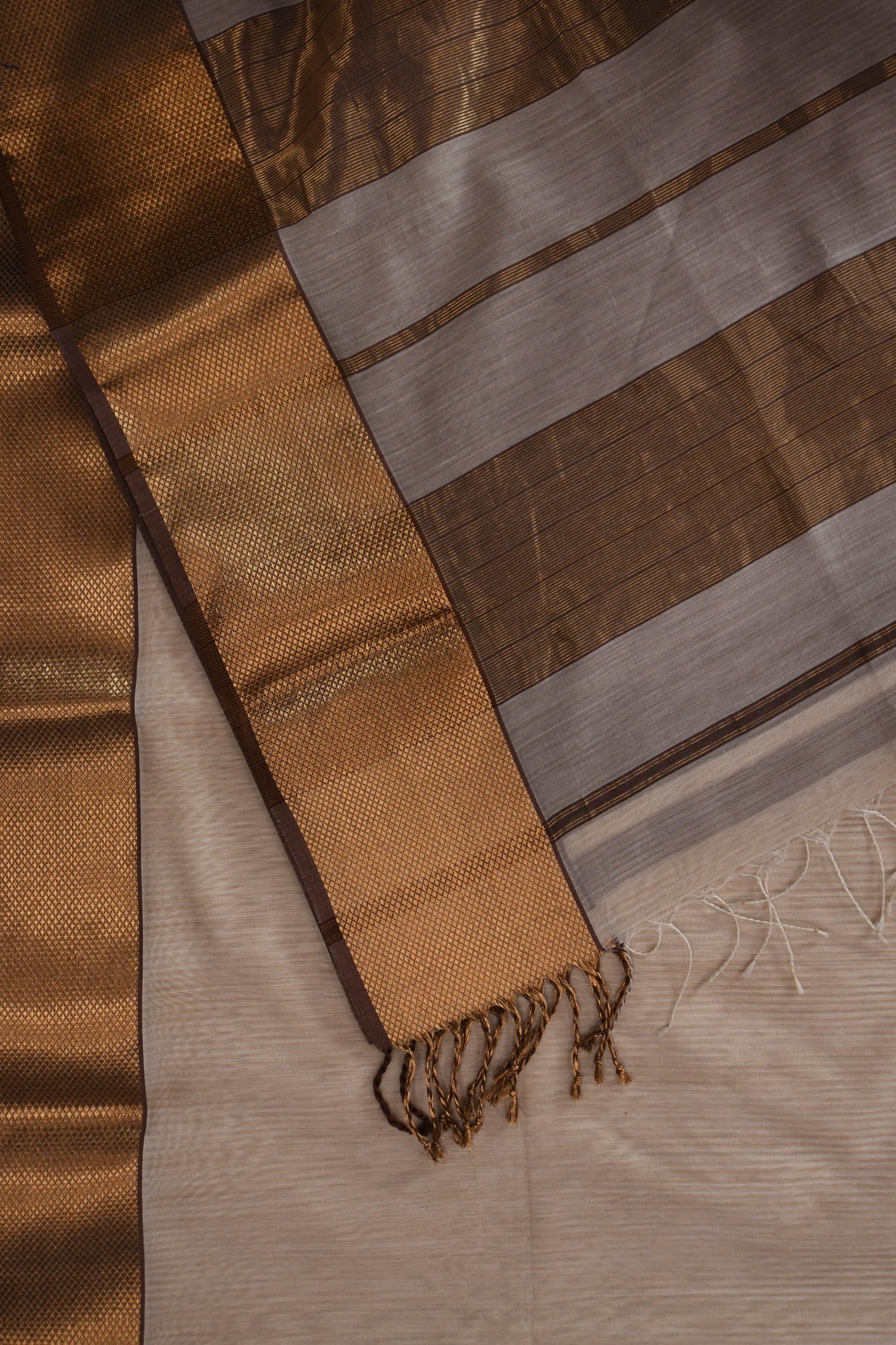 Sophisticated Beige & Copper Silk Saree – Subtle Shine, Timeless Grace